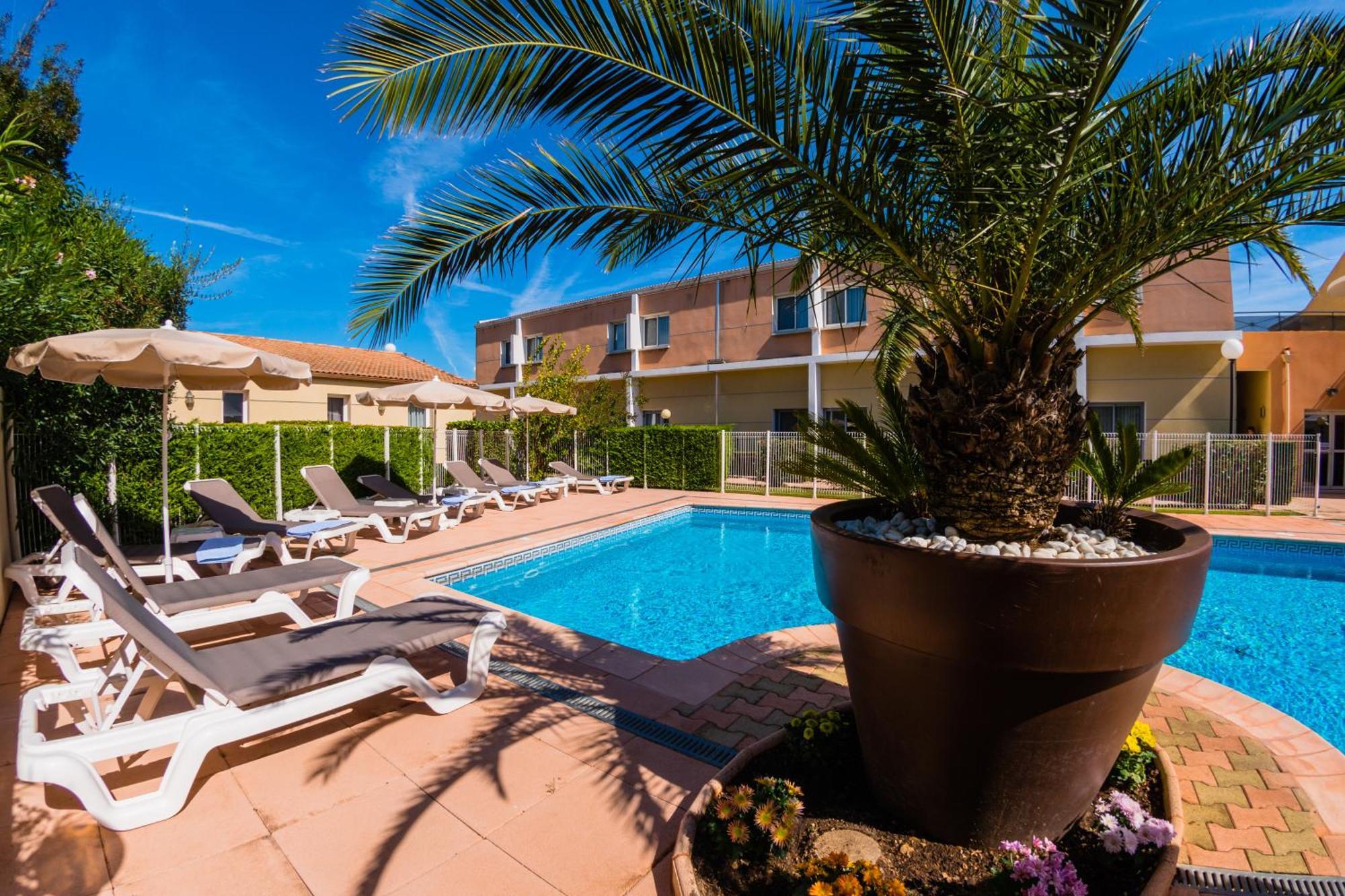 Hotel Ariane Istres Exterior foto