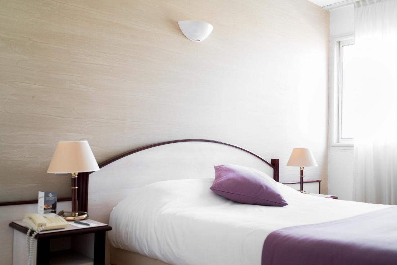 Hotel Ariane Istres Exterior foto